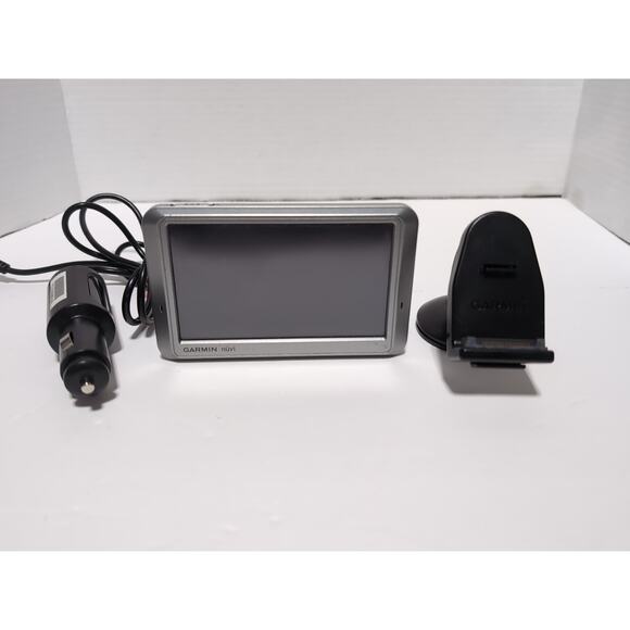 GARMIN NUVI 750 GPS Personal Travel Assistant Bundle with Cradle & Mount Tested - Picture 1 of 7